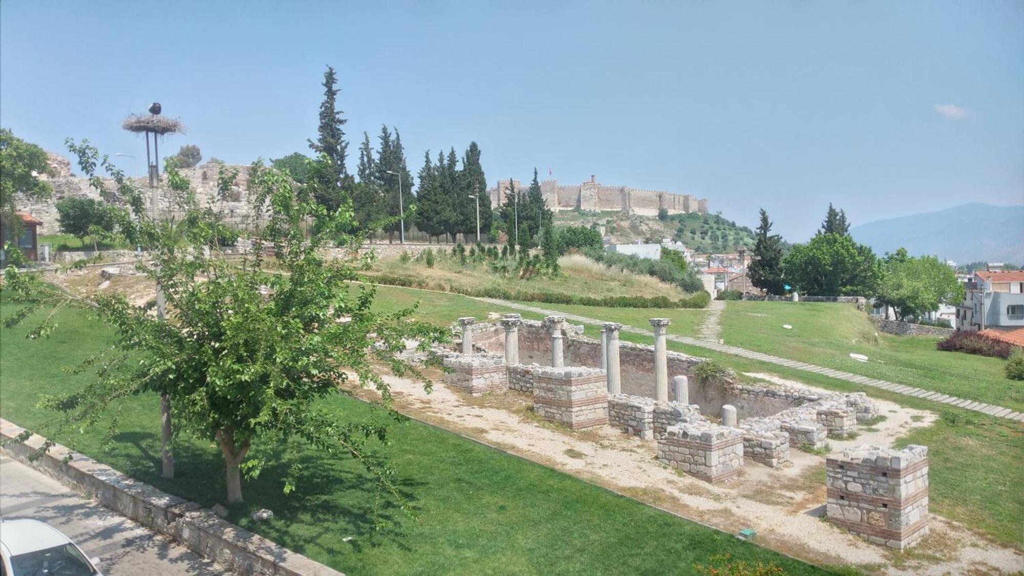 Ephesus Selcuk Castle View Suites Exterior foto