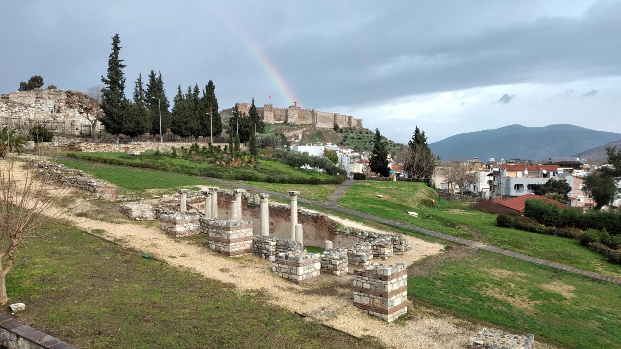 Ephesus Selcuk Castle View Suites Exterior foto