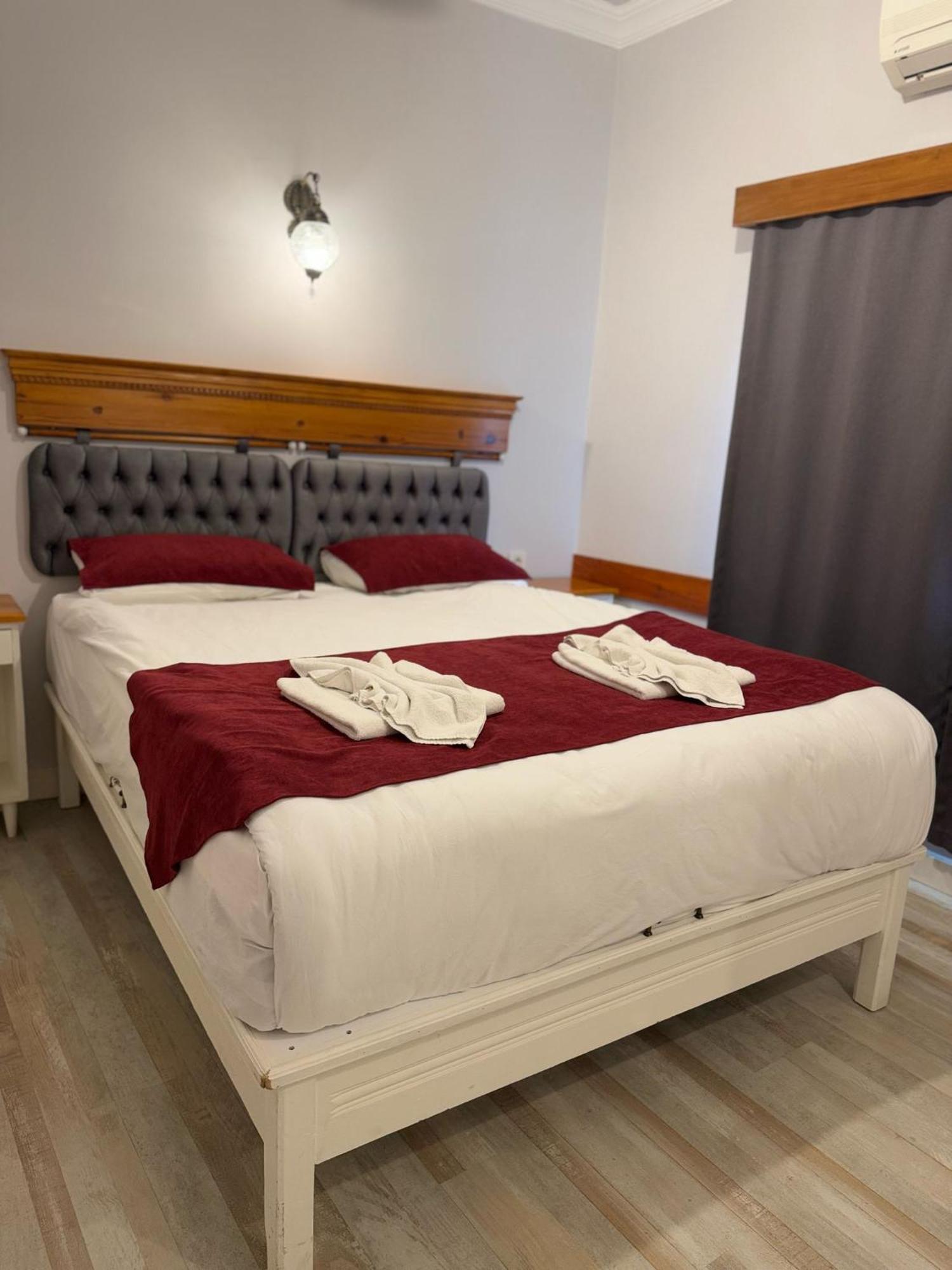 Ephesus Selcuk Castle View Suites Exterior foto